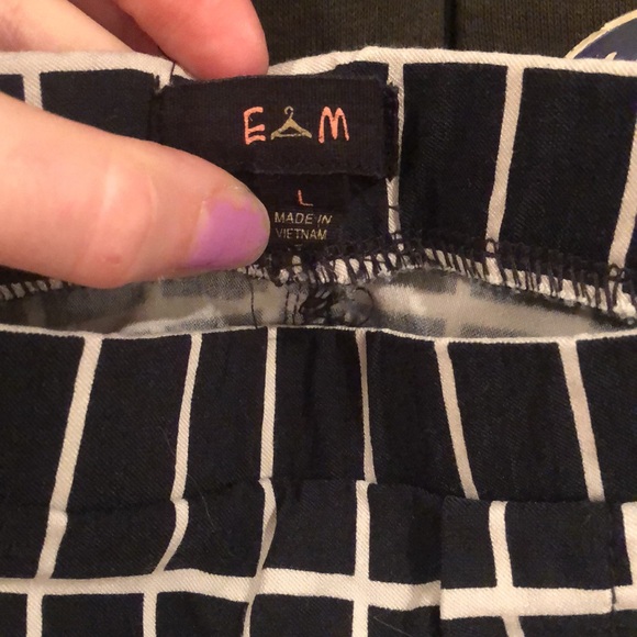 Black and White Stretchy Pants - Picture 4 of 10